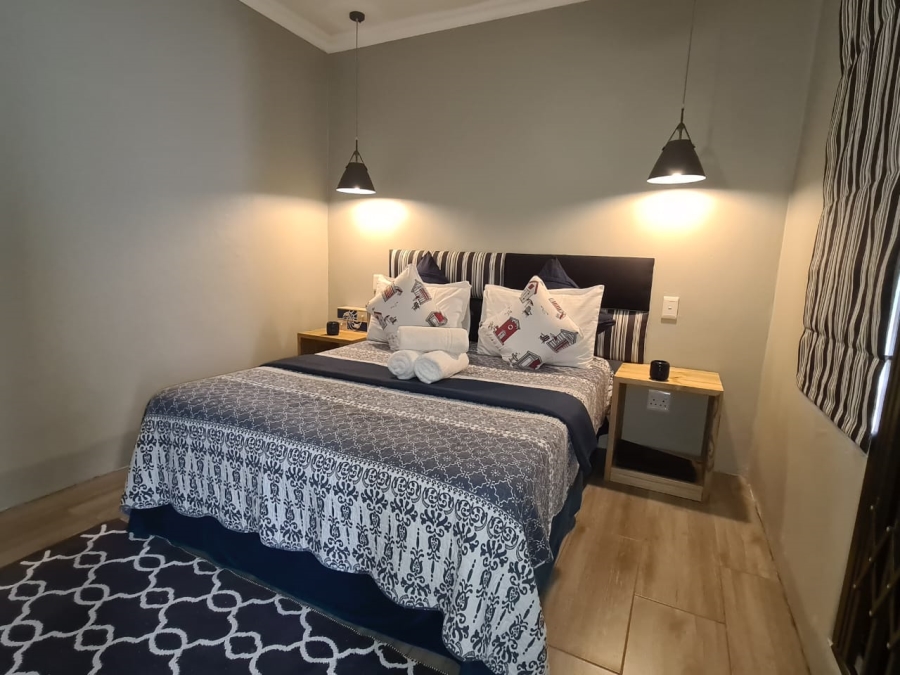 5 Bedroom Property for Sale in Kenton On Sea Eastern Cape